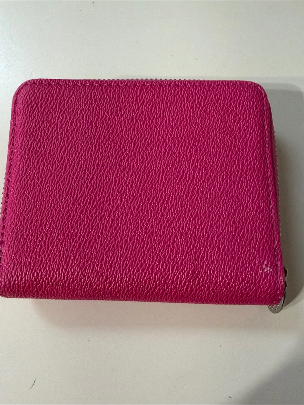 Von Dutch Hot Pink Zip-Around Logo Wallet